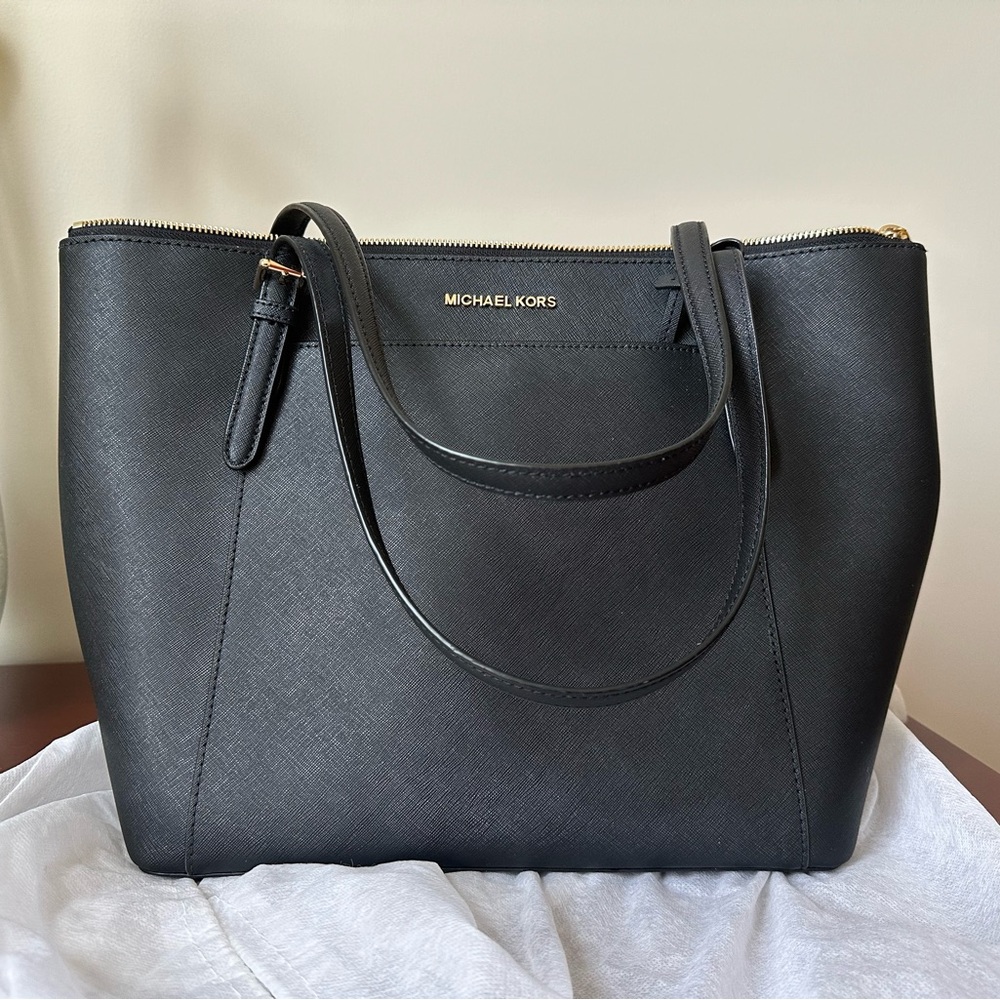 Michael Kors shoulder bag